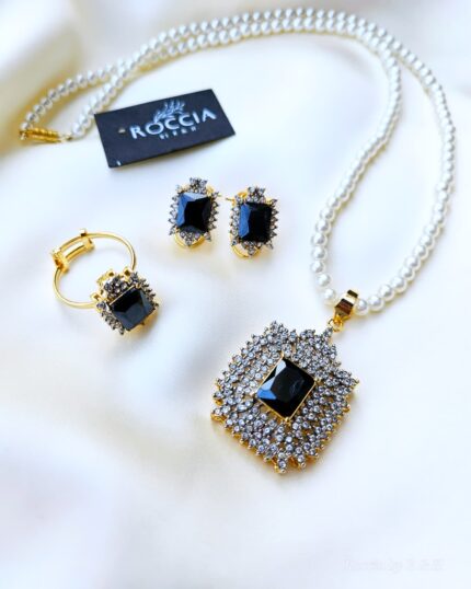 Rhinestone Locket set: 024