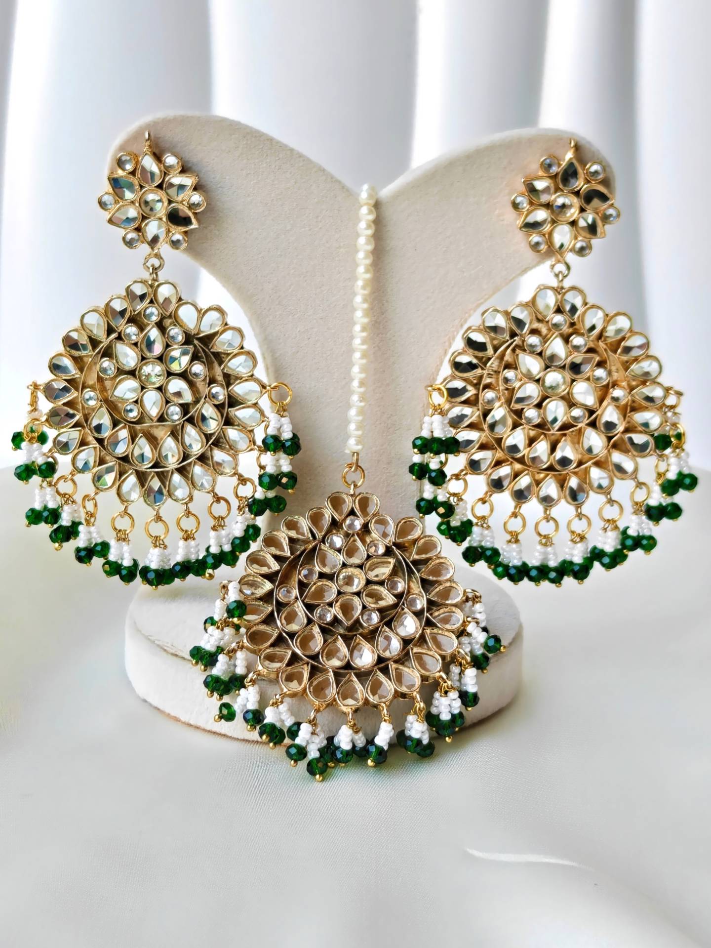 IMG_20260917_201418_370 Farshi Kundan Bindiya Earrings-024 - Image 1